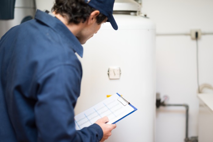 Traditional Water Heater vs Tankless Water Heater